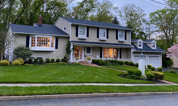 B&B Improvement Roofing Picture 1