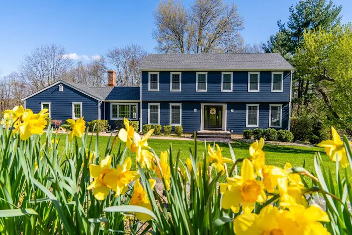 Blue Nail Exteriors Picture 2