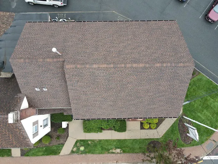 Emerald Roofing and Siding LLC Picture 8