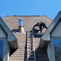 Muicela's Roofing LLC ico