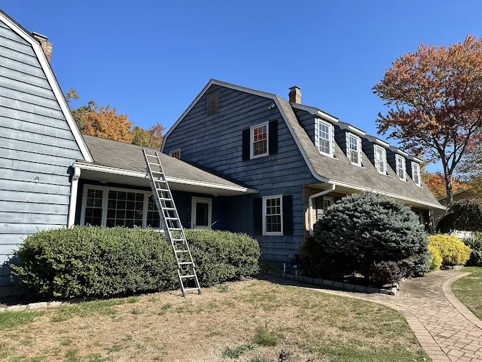 Castillo's Roofing LLC Picture 3