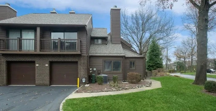 Universal Roofing Solutions Picture 6