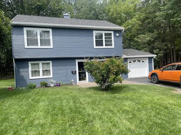 Universal Roofing Solutions Picture 3