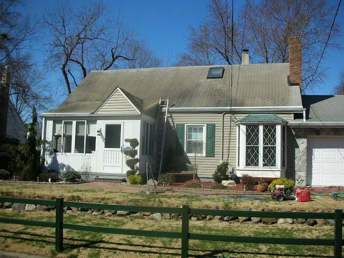 Jersey Roof Cleaners - Guaranteed Roof Stain Removal. Picture 4