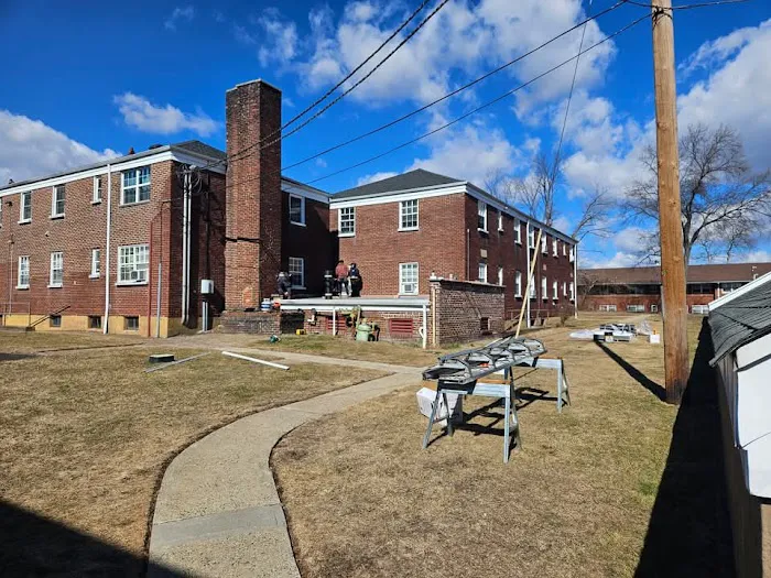 Reisch Roofing and Construction LLC Picture 2