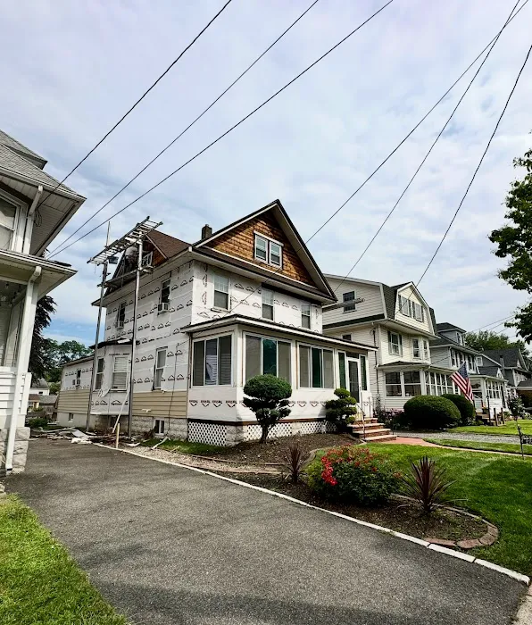 MD Contracting & Roofing Picture 3