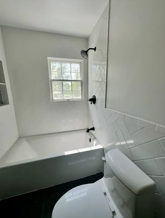 MD Contracting & Roofing Picture 8