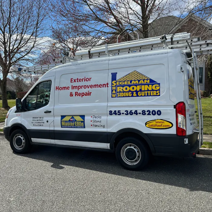 Segelman Shaw Roofing, Siding & Gutters Picture 5