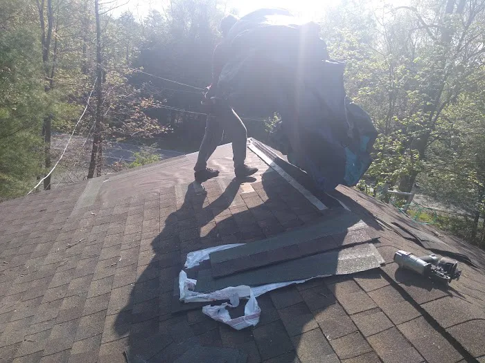 187slp Roofing and Siding Picture 6