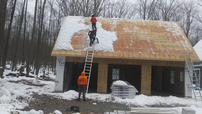 187slp Roofing and Siding Picture 3