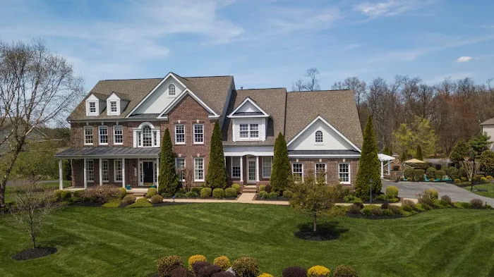 Blue Line Roofing & Exteriors Picture 1