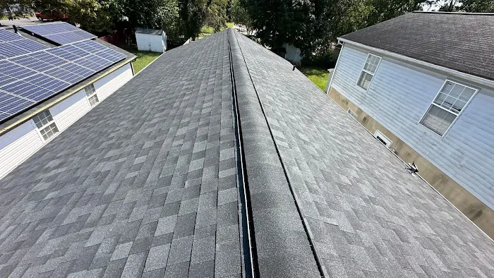 D&V Roofing LLC Picture 1