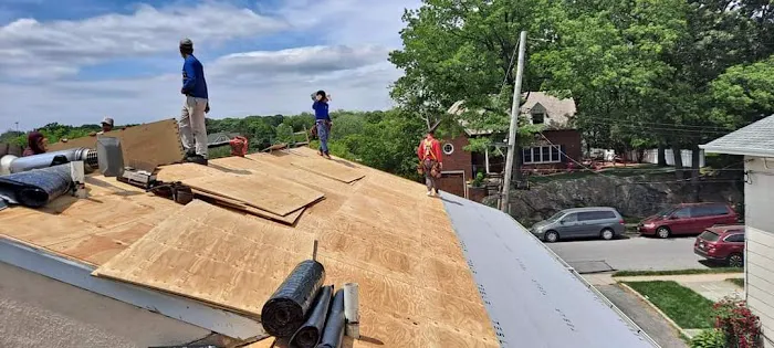 Reyes roofing Picture 9