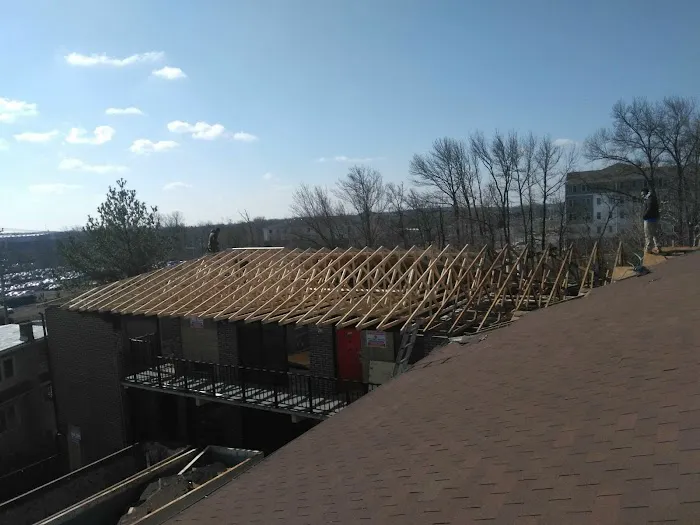 Reyes roofing Picture 10