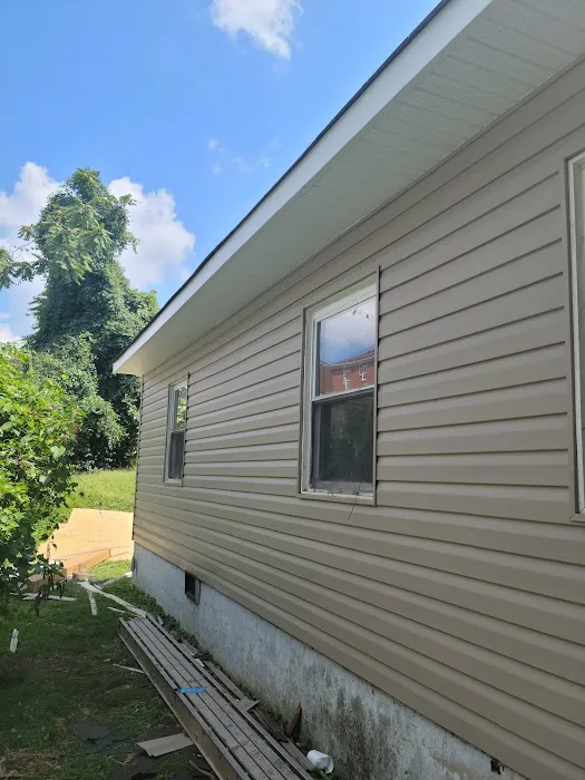 O & R Roof and Carpentry, LLC Picture 7