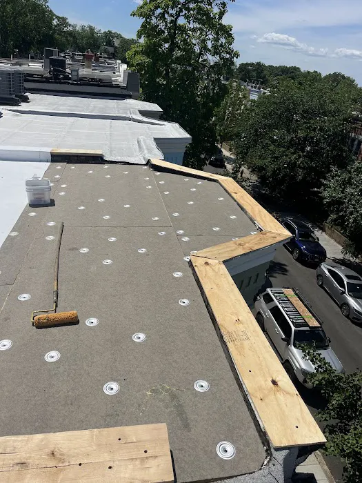 Capitol Improvements Washington DC - Roofing | Siding | Doors Picture 3