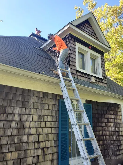 Dupont Roofing LLC Picture 5