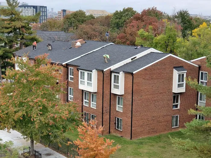 Dupont Roofing LLC Picture 1