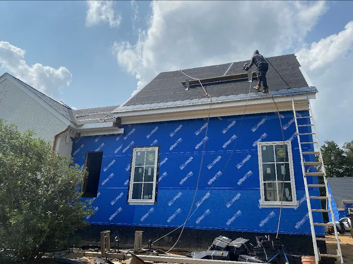 CL ROOFING COMPANY Picture 3