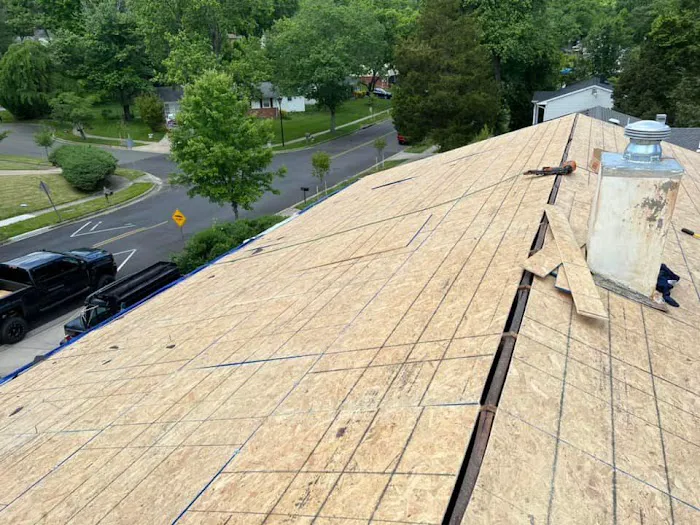 FCH Roofing Exterior and Interior Picture 9