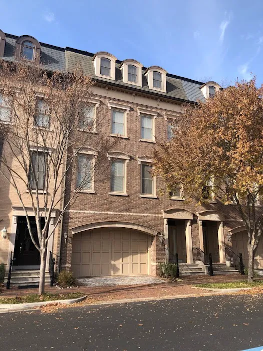 Central Exteriors Picture 10