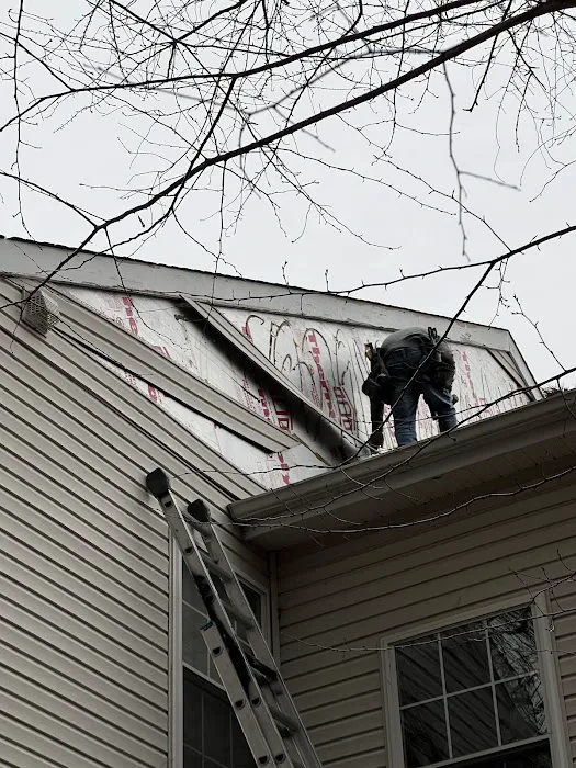 NNA CREWS LLC Picture 5