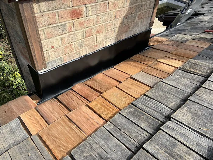 NNA CREWS LLC Picture 4