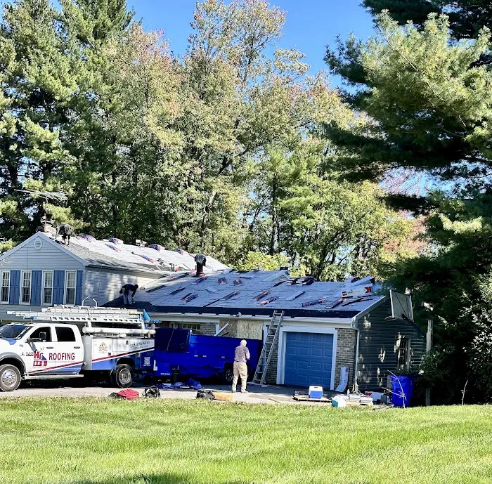 HF Roofing Contractor Picture 1