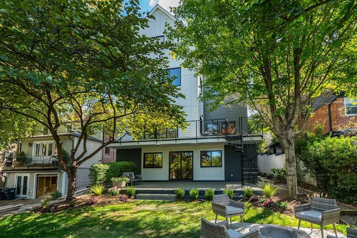 Urban Capital Roofing & Exteriors Picture 9