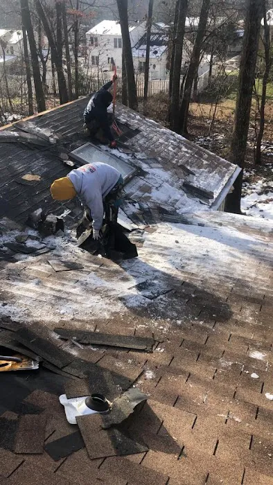 Hernandez Roofing Pros Picture 4