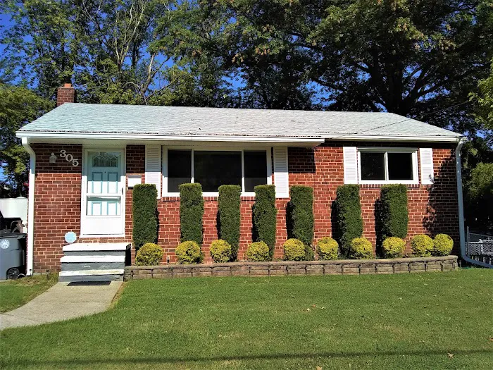 EZ MANAGEMENT Picture 5