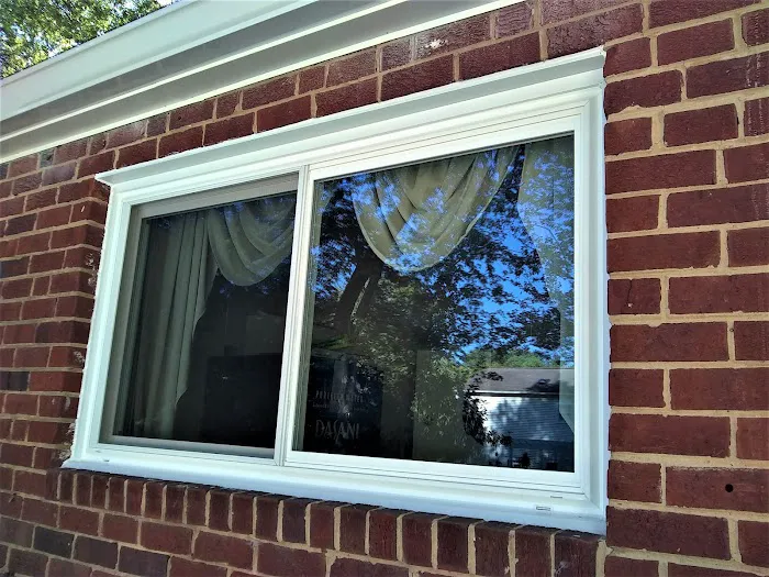 EZ MANAGEMENT Picture 1