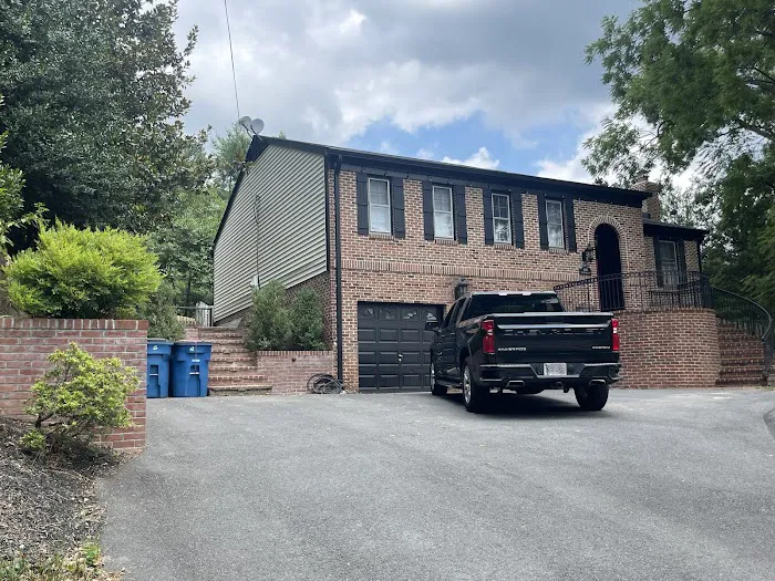 DKL Exteriors Picture 9