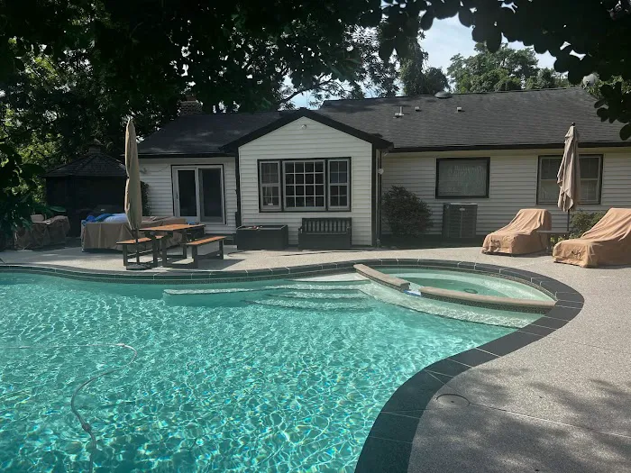 DKL Exteriors Picture 7