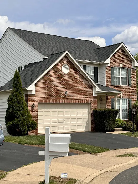 Stripes Roofing Picture 4