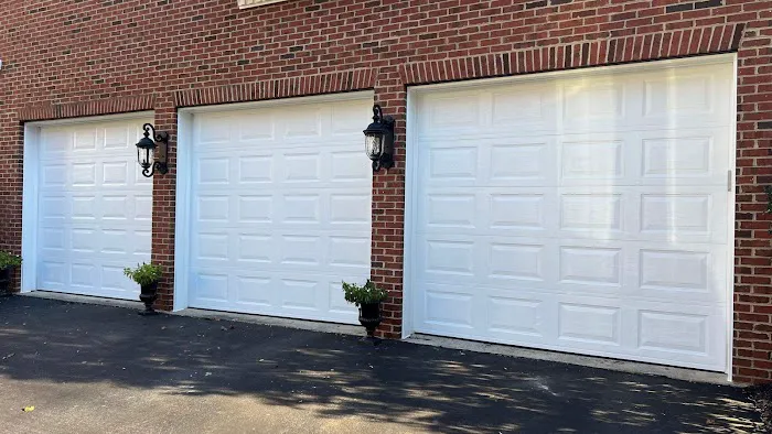 Presidential Exteriors Picture 1