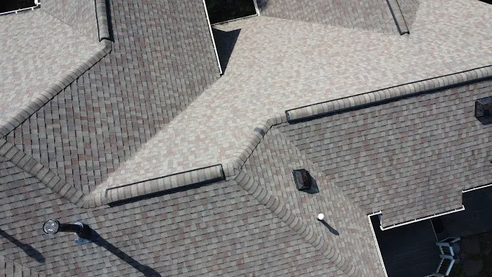 GoodGood Roofing & Siding Picture 2