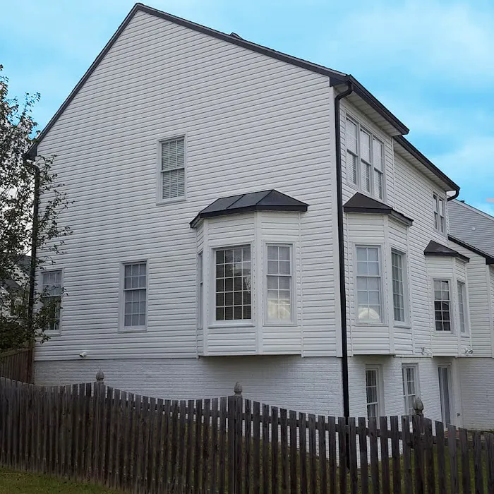 911-EXTERIORS LLC Picture 2