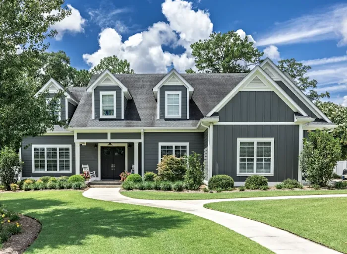 Curb Appeal Exterior Picture 7