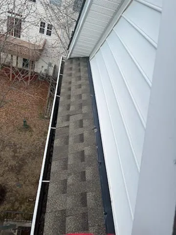 Virginia's Roofing Expert Picture 1