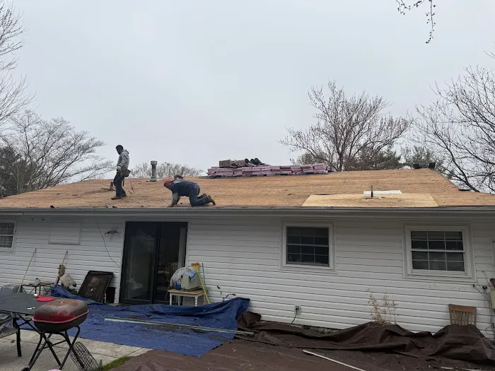 Michael & Son Roofing Picture 2