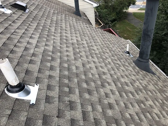 M&M Roofing and Siding Corporation Picture 8