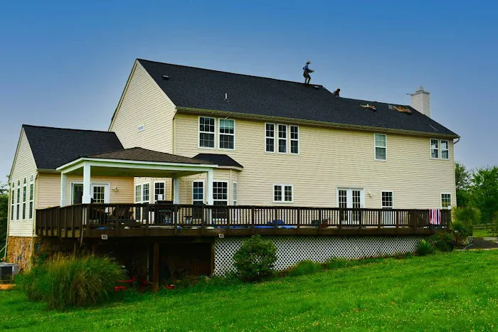 RNC Roofing and Construction Group Picture 1