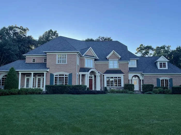 Rose Roofing and Restoration Picture 2