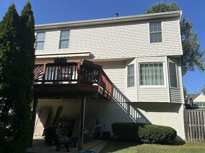 Ez Roofing and Gutters LLC Picture 8