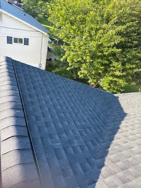Ez Roofing and Gutters LLC Picture 5