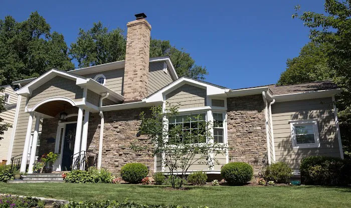 Colonial Remodeling LLC Picture 1