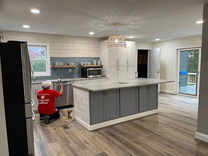 Suarez Services Home Improvement & Roofing Picture 1