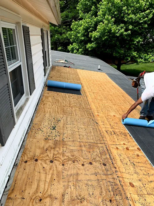 AUTHORITY ROOFING Picture 10