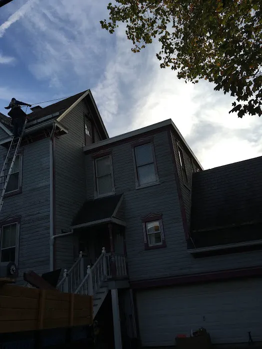 AUTHORITY ROOFING Picture 3